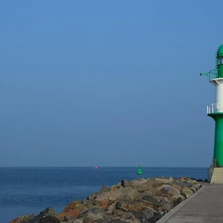 Seeblick Warnemünde - Mit Meerblick Und Balkon Direkt Am Für 2-4 Pers