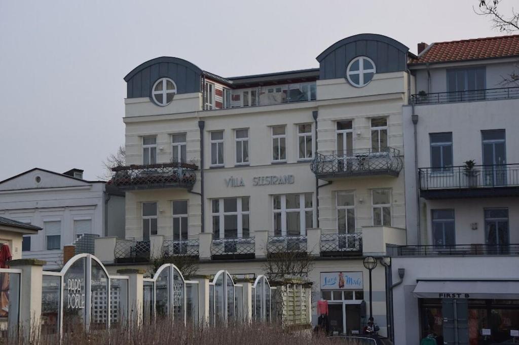 Seeblick Warnemuende - Mit Meerblick Und Balkon Direkt Am Fuer 2-4 Pers Rostock