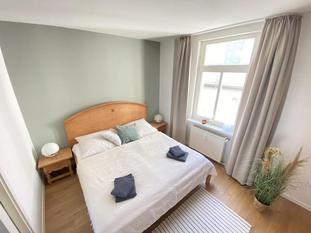 Seeblick Warnemuende - Mit Meerblick Und Balkon Direkt Am Fuer 2-4 Pers Apartment *